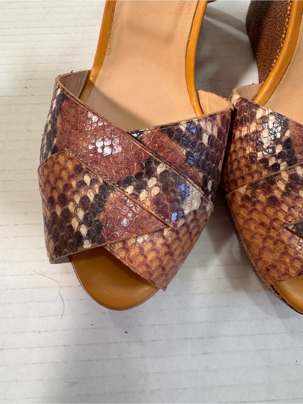 Longchamp Tan Brown Snake Print Leather Wedge Sandals Womans 6.5 Peep Toe Luxury - Picture 5 of 12